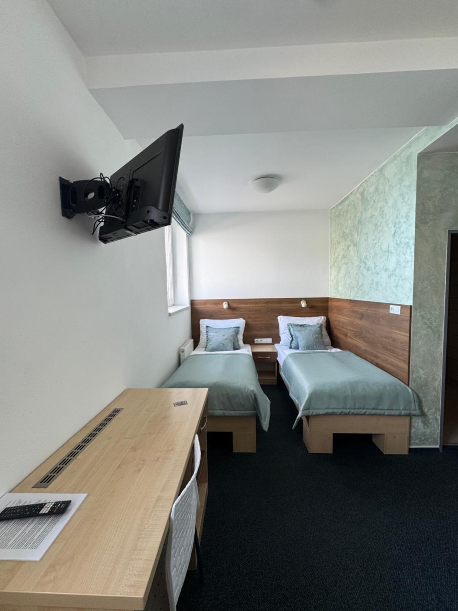 Sport Hotel Sletiste Kladno Kültér fotó