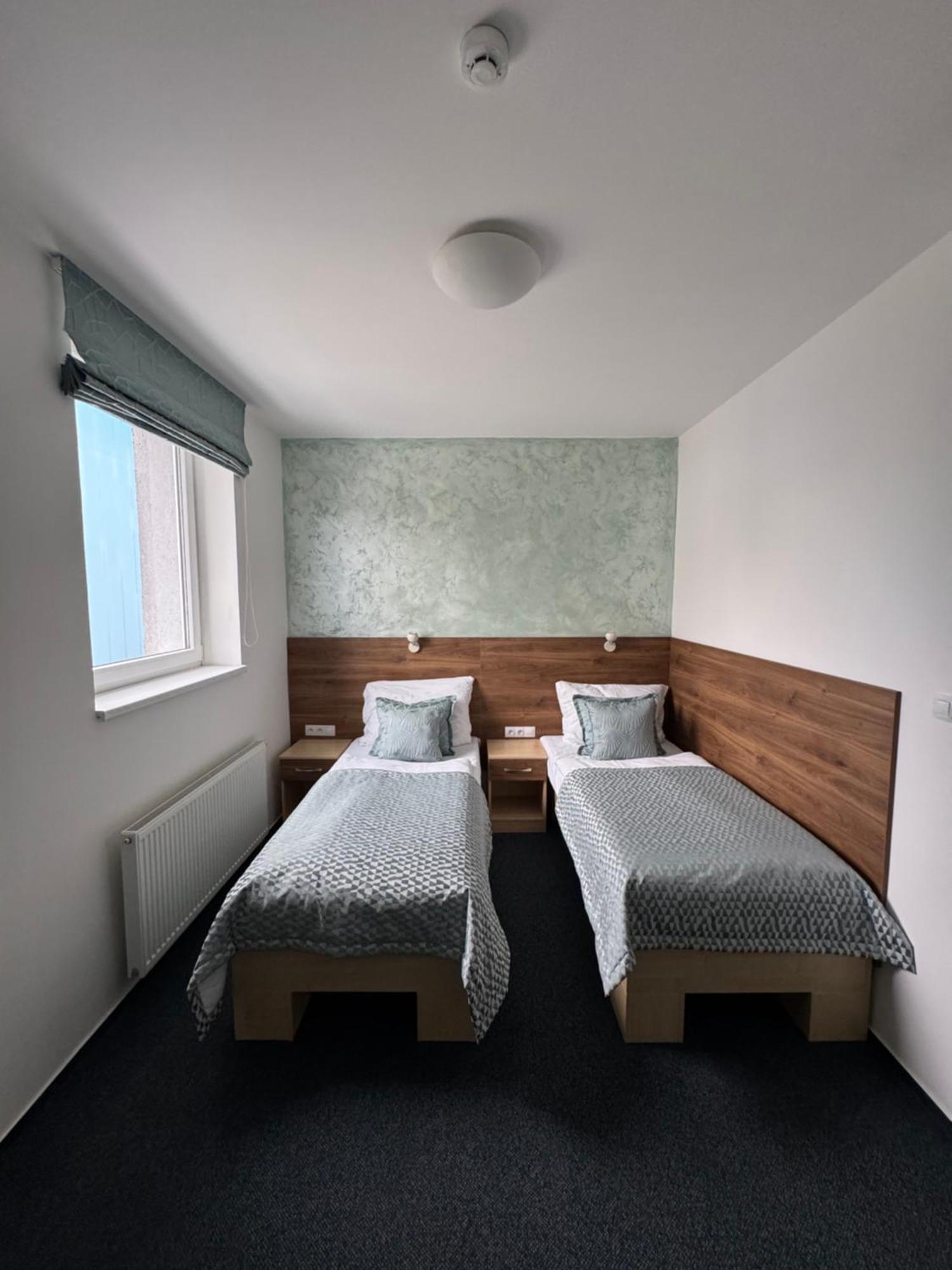Sport Hotel Sletiste Kladno Kültér fotó