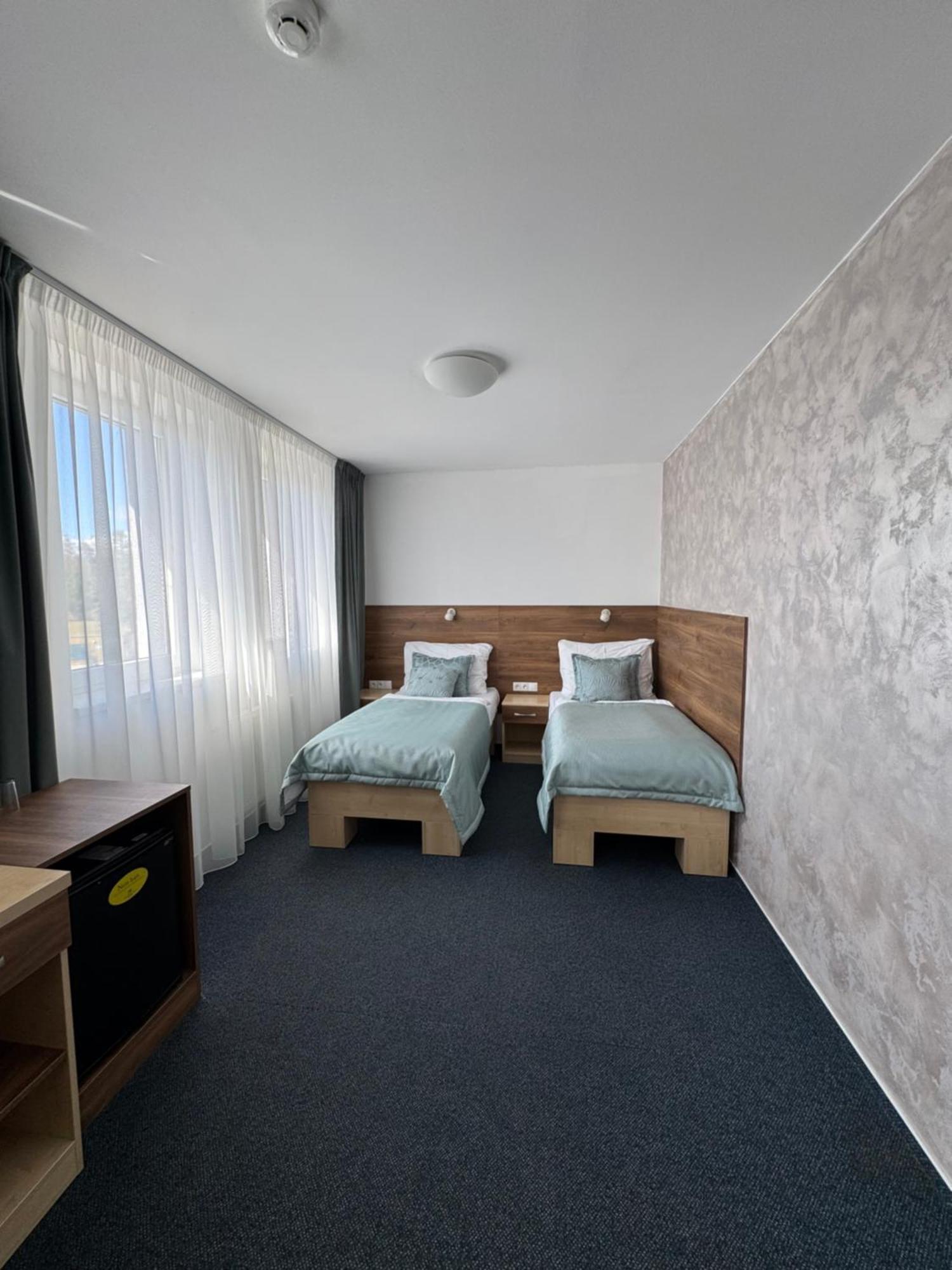 Sport Hotel Sletiste Kladno Kültér fotó